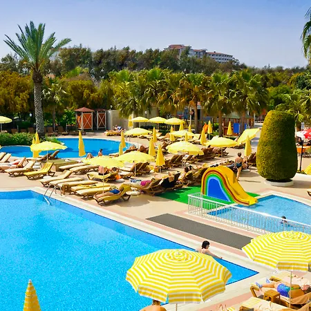 Resort Febeach Side